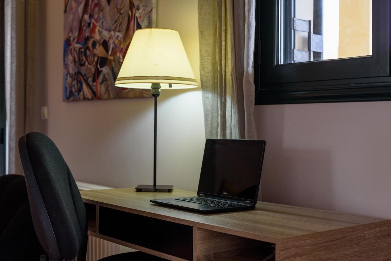 Koxyli Studios & Apartments Kaligata エクステリア 写真